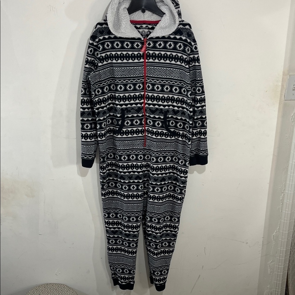 Cuddl Duds Color Me Cozy Hooded One Piece Fleece Pajamas Black Gray Red Size M